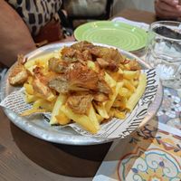 Patatine, Carciofi e Pepe at Il Cantiere Pub in Naples