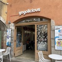   at Yogolicious in Annecy