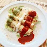 Flautas at Burbuja para Conejos in Tulum