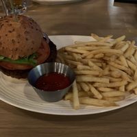  #Veganuary at Earls Kitchen + Bar in Toronto