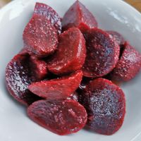 Beets at Mpakalógatos in Naxos