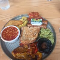 Vegan fry up at Brunchin’ in Liverpool
