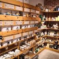 Shelves2 at The Source Bulk Foods in Richmond