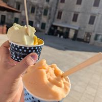 Lemon and Mango (left), Melon (right) at Aroma in Stari Grad