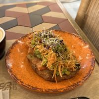 Toast with veggies  #Veganuary at Madness Specialty Coffee in Alicante