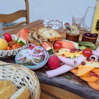 Vegane Brotzeit at Bierblume in Goerlitz