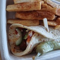 Tikka kebab and cassava chips. This is a must-have. Seasoning is so perfect 💛 at SuRano Plant Based Indian bistro in Beeston