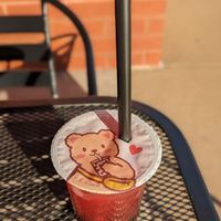 Strawberry fruit tea with boba at DD Mau Vietnamese Eatery in Webster Groves