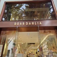  at Dear Dahlia - 디어달리아 카페 in Seoul