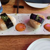 Onigiris de setas at Desoriente - Poblenou in Barcelona