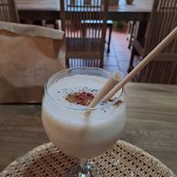 Delicioso postre con leche de coco at Kalpa Amodiño in Ribadeo