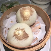 Bao veg ripieni di seitan brasato  at Xiang DimSum  in Padua