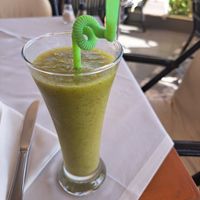 Kiwi drink at Ô Playa in Agadir