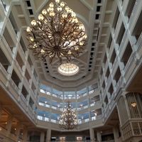 Grand Floridian ceiling at Grand Floridian Cafe in Lake Buena Vista