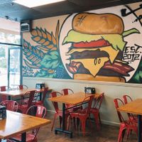 inside seating  at That One Spot Burger in Ocoee