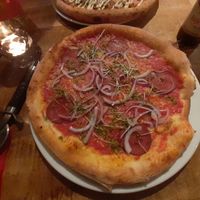 Papa Ronny pizza at Vegan Pizza Bar in The Hague