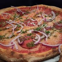 Papa Ronnie at Vegan Pizza Bar in The Hague