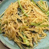 Noodles. Grote portie maar niet heel uitgesproken smaak   at Bonjour Vietnam in Zoetermeer