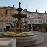 Near a fountain at La Mifa in Toulouse
