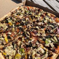 Vegan monster pizza 😋 at OSM Eats in Langley