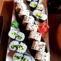 Try their vegan sushi 👌 at Sushi Buzz in Brussels
