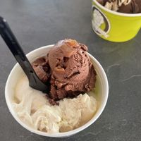 Mandorla crock e sacher   at I Gelati Di Gaia in Padua