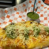 Me passa a salada pra mim, por favor
O pão por favor, só mais um pedacinho!  at Time To Vegan Food in Sao Paulo