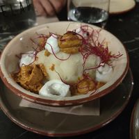 Coliflor con salsas at Velada in Barcelona