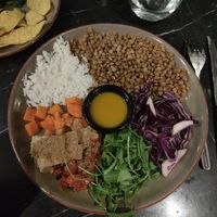 Bowl completo at Velada in Barcelona