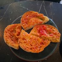Pan con tomate at Velada in Barcelona