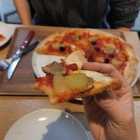 Yum at Pizza Cucinova in Tokyo