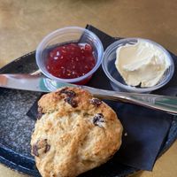 Vegan scones 🌱  at Papegoye in Oslo