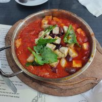 vegan shakshuka 😍😍😍 at Tmol Shilshom in Jerusalem
