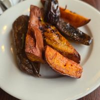Potato wedges at Wahpepah's Kitchen in Oakland