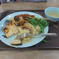Buffet at SuManYuan 素满园 - People's Park Centre in Central Singapore