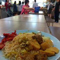 Hawker at SuManYuan 素满园 - People's Park Centre in Central Singapore