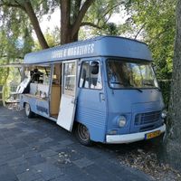 The lovely food truck at Revista Coffee in Groningen