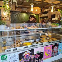 sales counter at Origin - Coffee Shop Végétal in Strasbourg