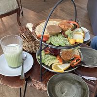 2x veganes Frühstück + Matcha-Latte mit Hafermilch  at Fachwerk Café in Paderborn