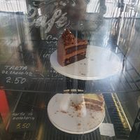 tartas veganas at Frenchies Pastelería in Valencia