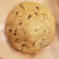 6 🍪 cookies like this for $6 at Cultivate Plant-Based Eatery in Rahway