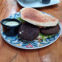 Sándwich de falafel, 10/10 at Vegarden in Medellin