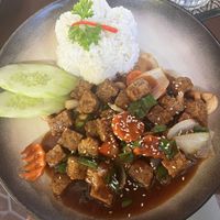 Tempe with cashews and bell peppers  at Natnat Thai Comfort Food in Amed