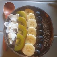 Blueberry acai bowl at Five Grains in Bristol