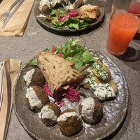 Falafel salad plate with smashed potatoes   at Honest Greens - Gran Via in Madrid