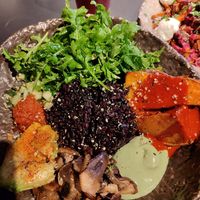 arroz, setas, boniato, algo de spirulina at Honest Greens - Gran Via in Madrid