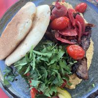 Edle Erde: Pita bread with spiced aubergines, mushrooms, yellow pea hummus & tomatoes  at Eiger Brasserie in Bern