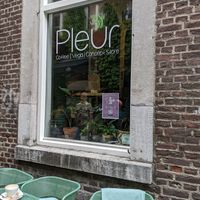 outside at Pleur Foodbar in Maastricht