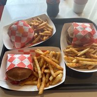 Peach & Pine Pop Up  at Hot Chicken Mama in Blue Point