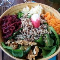 Divine bowl (vegan starter) at Le Jardin Interieur in Lyon